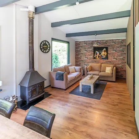 Holiday home Cozy In With Sauna, Cleaning Included *