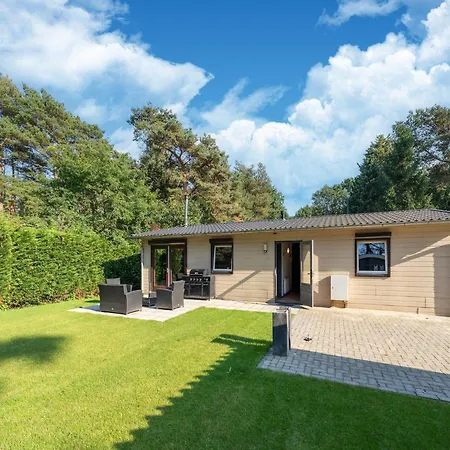 Cozy In With Sauna, Cleaning Included Holiday home